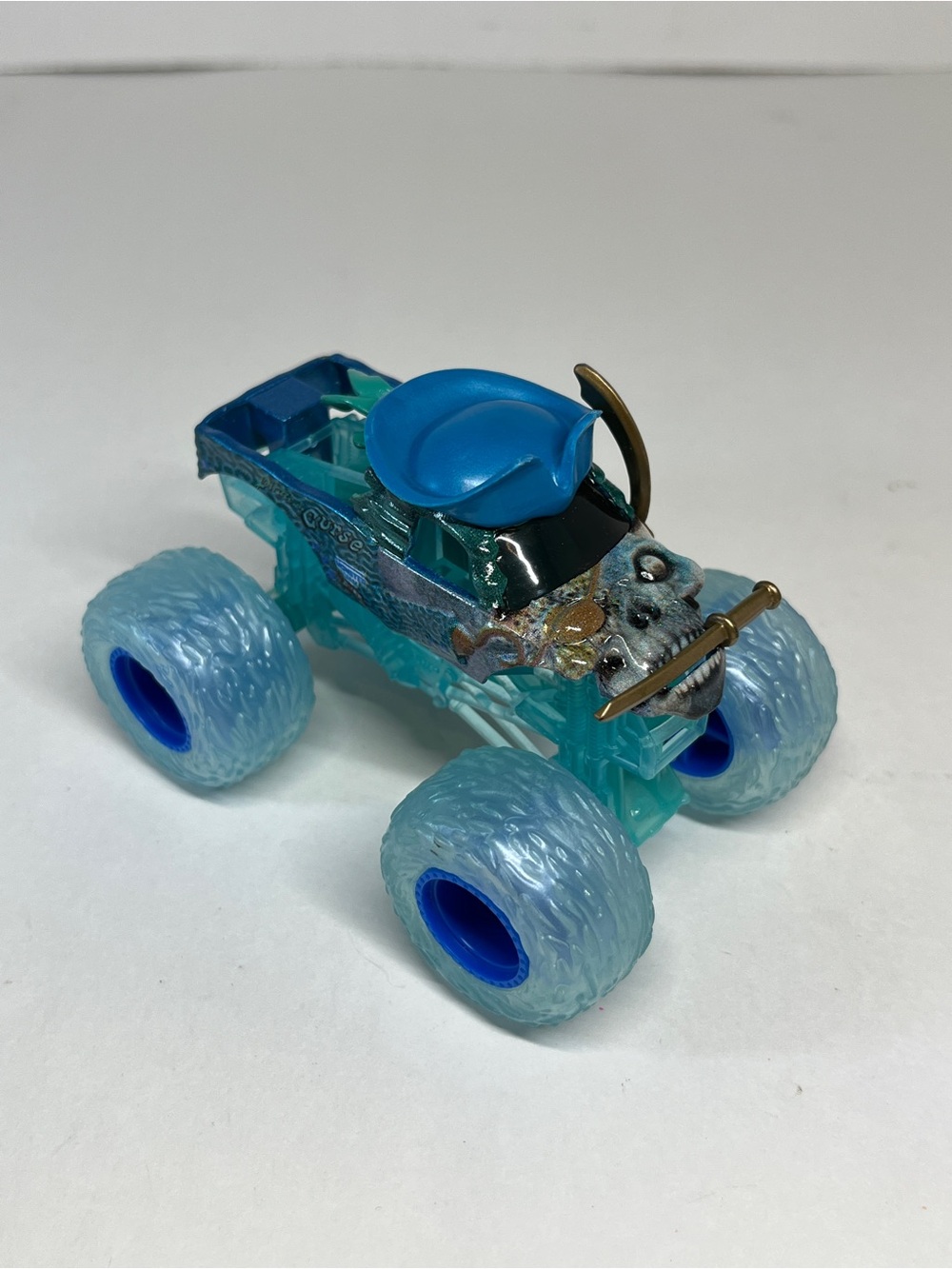 Monster Jam Truck Pirates Curse Blue Surf Vs Walmart Exclusive 1:64 Loose Rare